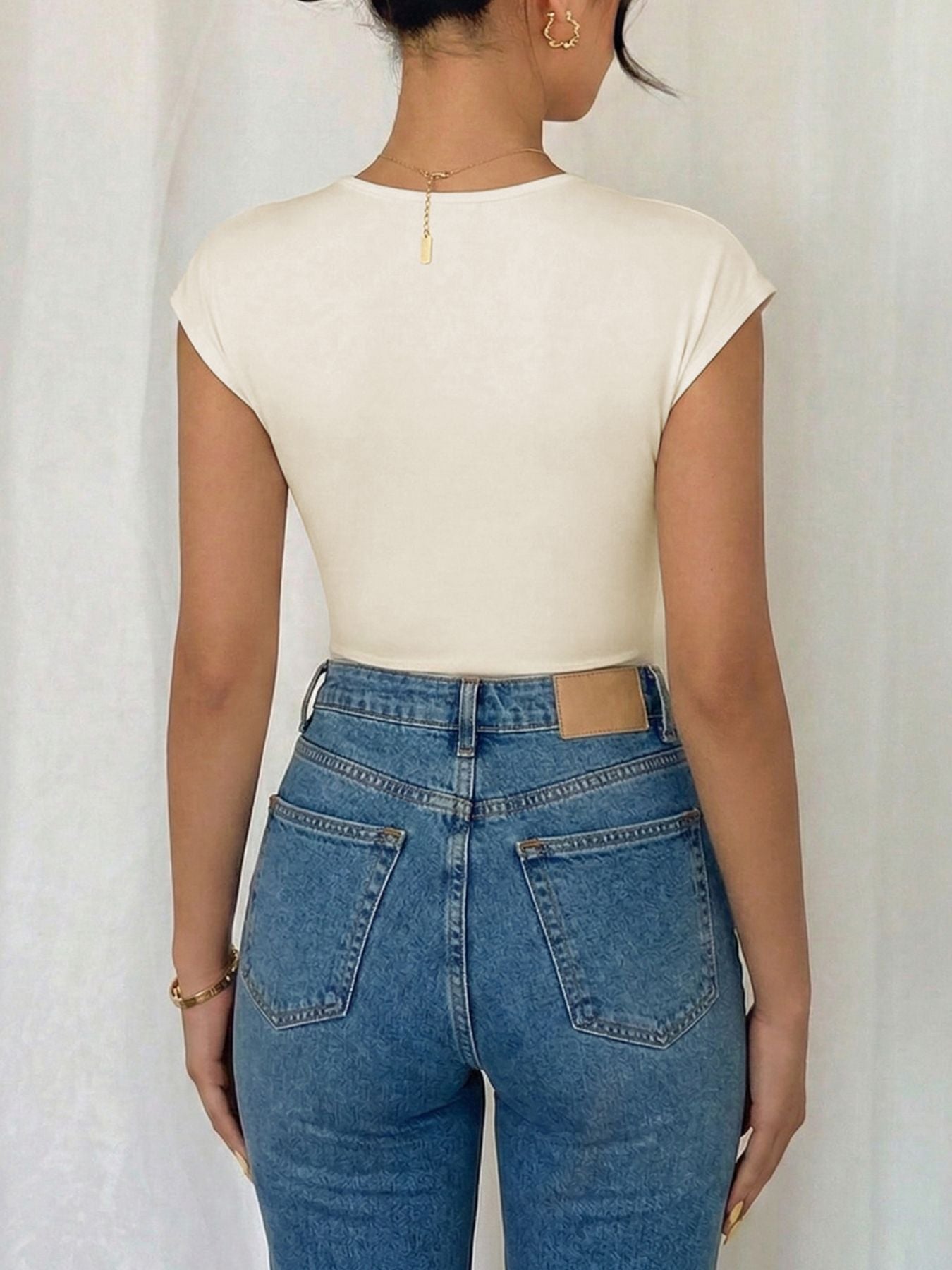 59497587-3660-4cbf-b7aa-02e101e80e45-Max